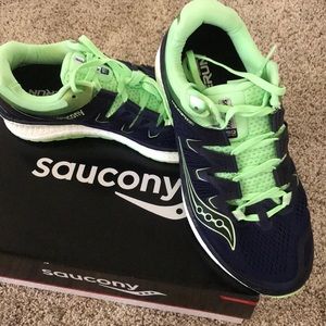 Saucony Triumph ISO 4 running shoes
